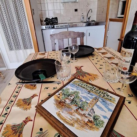 T2 Centre Barcelonnette Avec Garage, Terrasse Et Parc Prive - Fr-1-165A-101 Apartment Екстериор снимка
