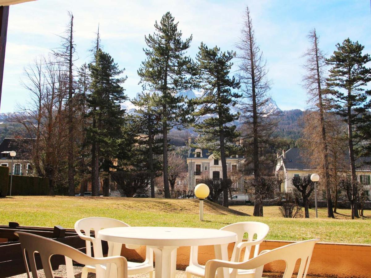 T2 Centre Barcelonnette Avec Garage, Terrasse Et Parc Prive - Fr-1-165A-101 Apartment Екстериор снимка